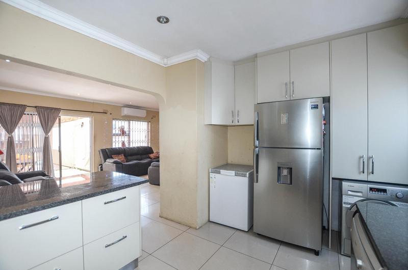 3 Bedroom Property for Sale in Glen Lilly Western Cape